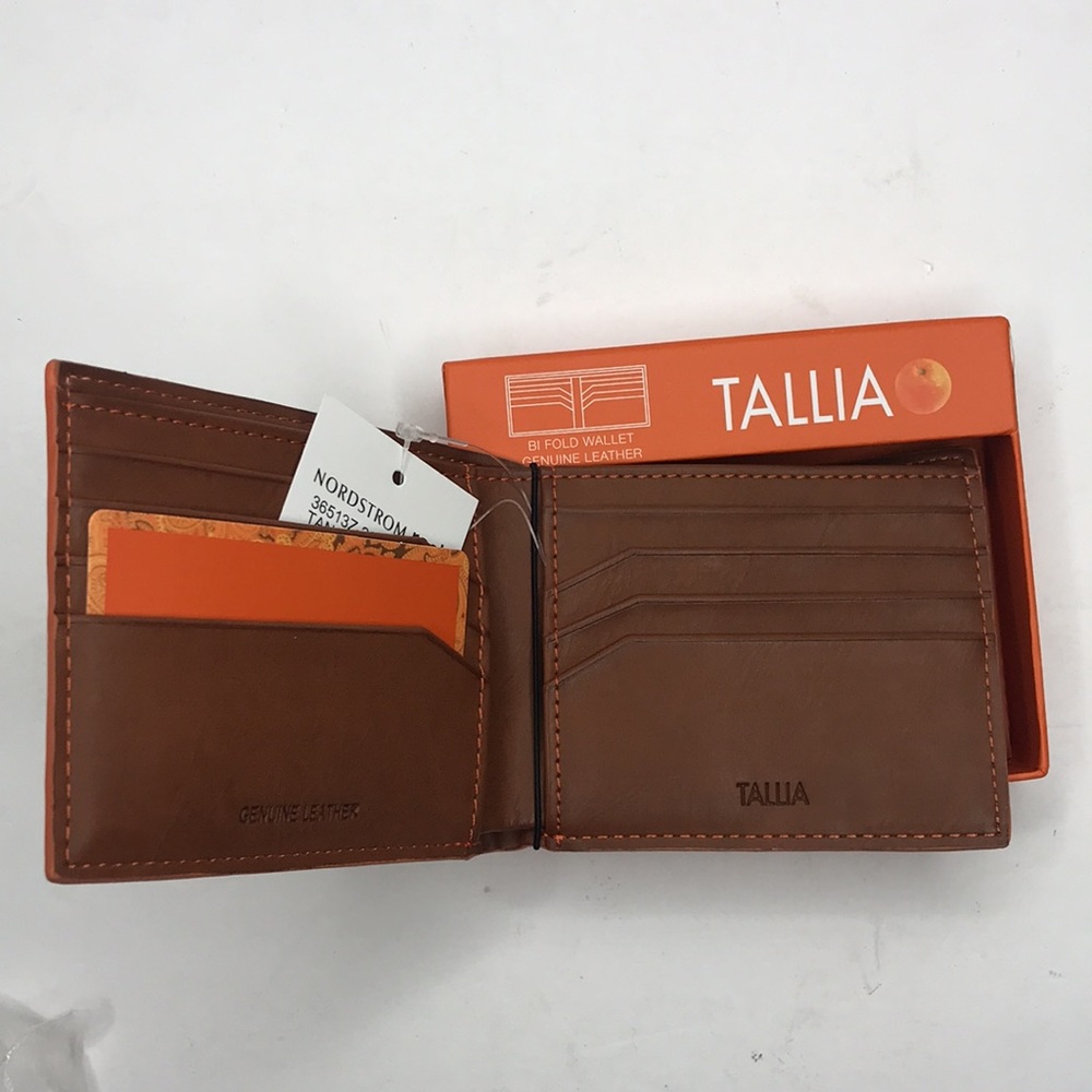 BOCONI Tan TALLIA Solid Bifold Leather Credit Card ID Wallet NEW IN BOX